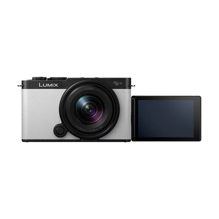 Panasonic Lumix DC-S9 Smokey White + Lumix S 18-40mm F/4.5-6.3
