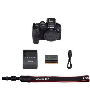 CANON EOS R7 + RF-S 18-150 mm f/3.5-6.3